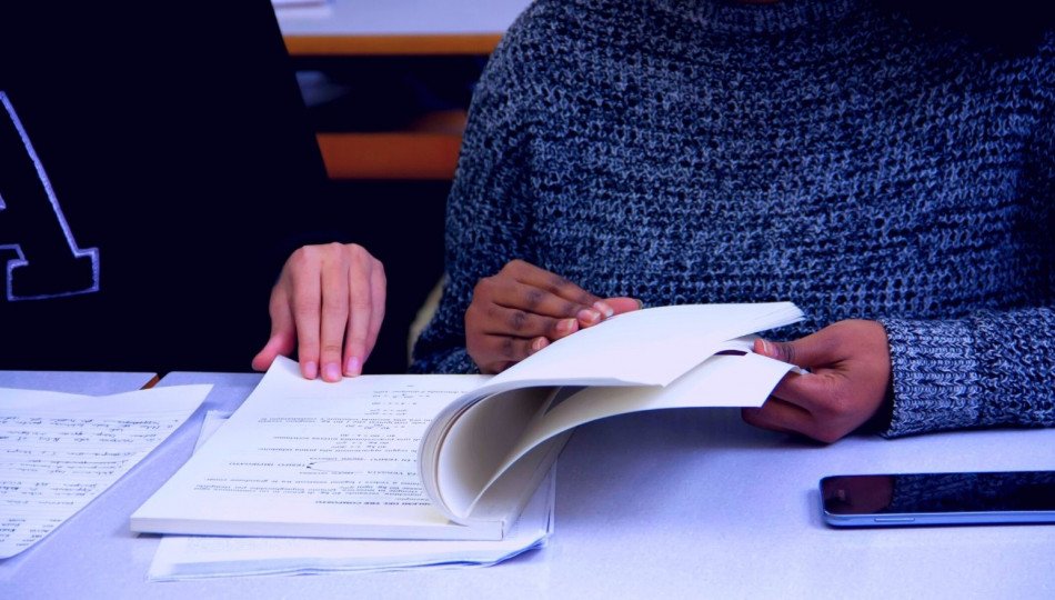 10 questions about the Certificate Examinations in Polish 10 questions about the Certificate Examinations in Polish
