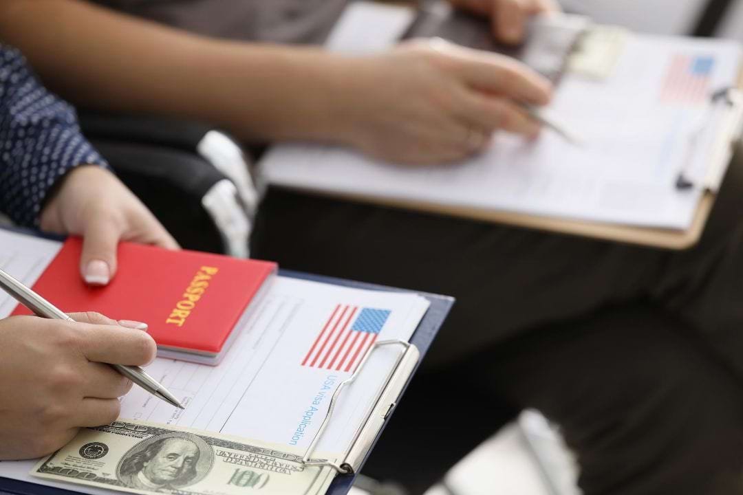 Ecuadorians Are Top Visa Applicants For Schengen Visas From South ecuadorians-are-top-visa-applicants-for-schengen-visas-from-south
