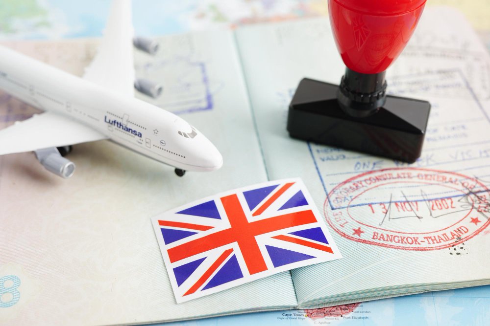 uk-travelers-may-regain-access-to-eu-passport-lanes.jpg